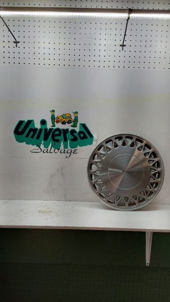 1993 Plymouth Voyager Wheel Cover (14\