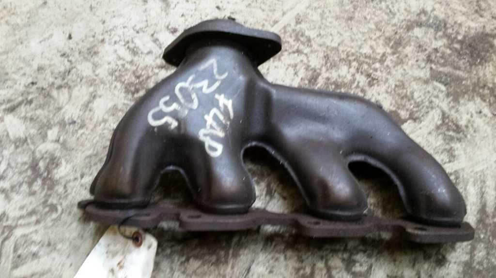 1997 SEVILLE RIGHT HAND EXHAUST MANIFOLD 8-279 4.6L REAR 25221