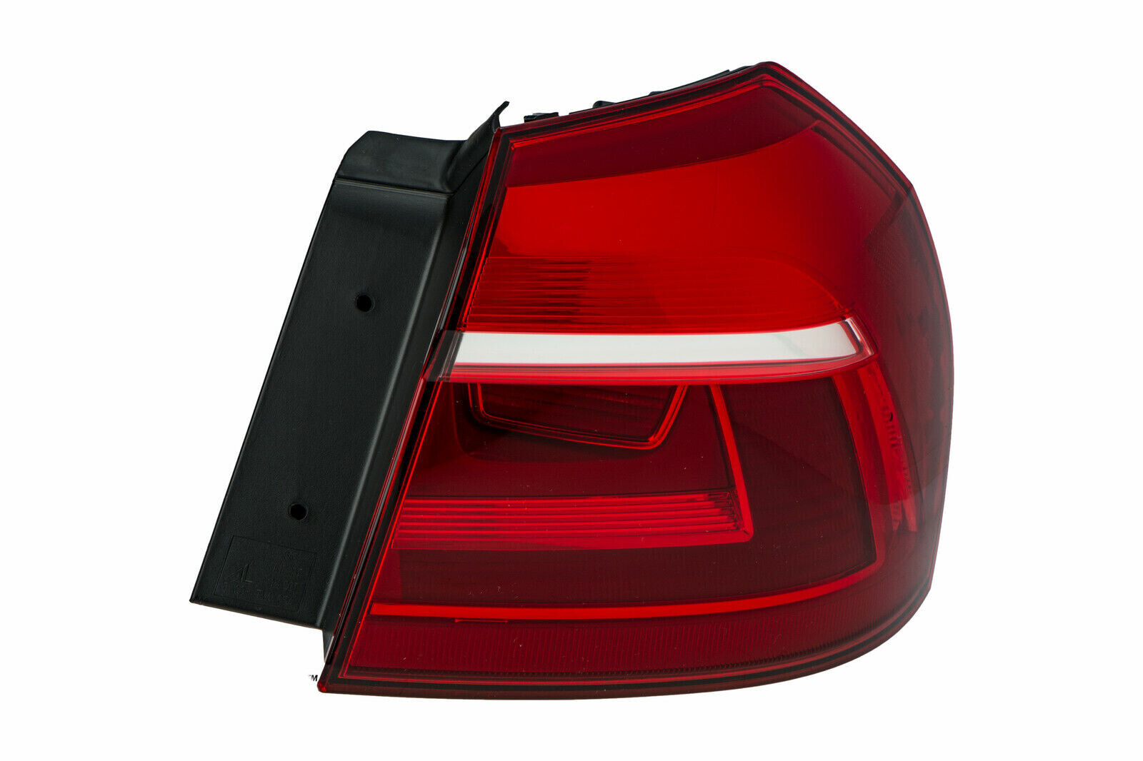 2016-2018 VW Volkswagen Passat Right Rear Passenger Side Outer Taillamp Light OE