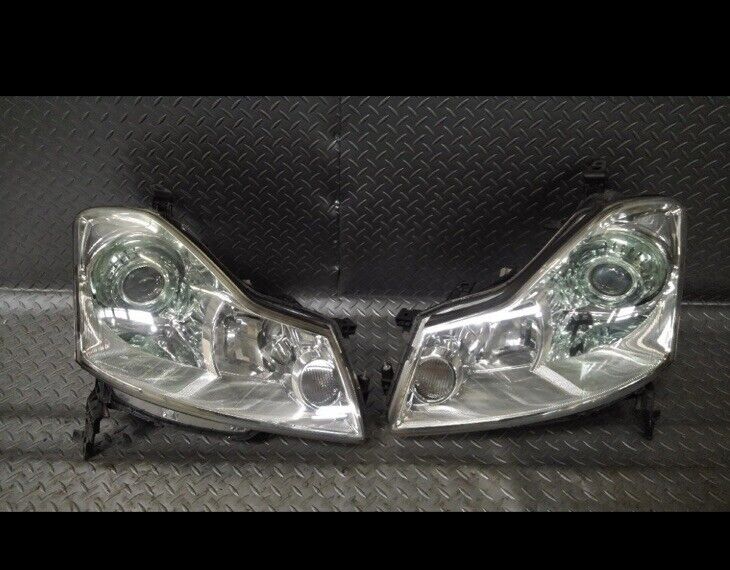 Nissan Fuga Y50 Infiniti M35 Genuine Headlight Lamp Set Right Left