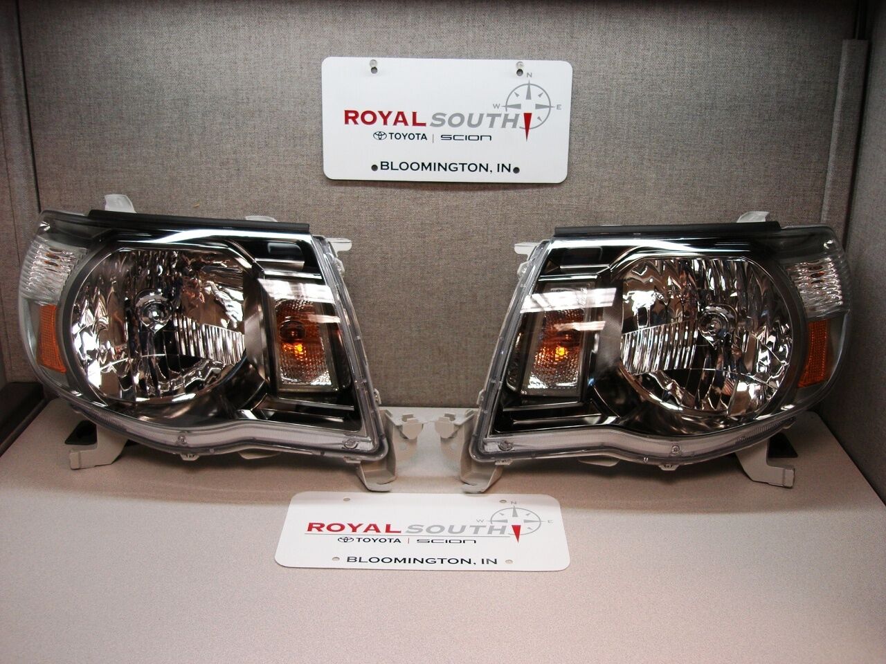 Toyota Tacoma TRD Sport Left & Right Updated Front Headlight Set Genuine OE 