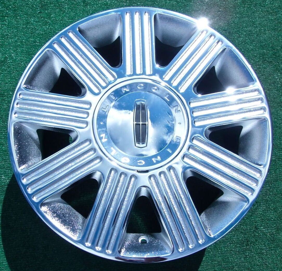 Lincoln Town Car Wheel Factory Style New 2003 2004 2005 Chrome TownCar OEM 3502