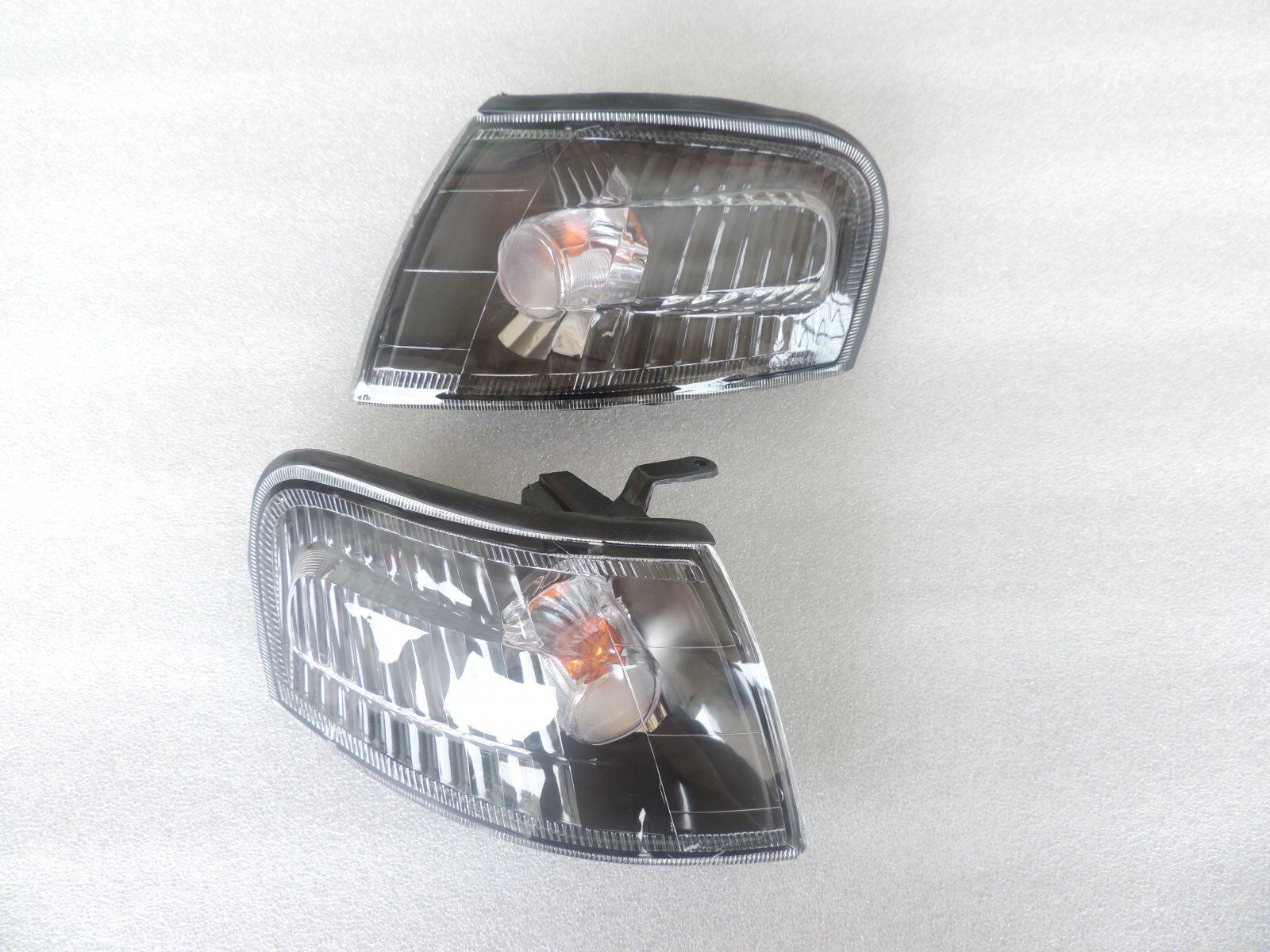 For~1995~1996~1997~1998 99 Nissan Sentra B14 200SX SE-R Black Corner Light Lamp