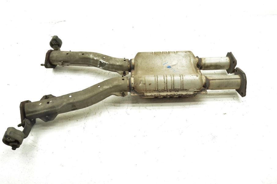 1990-1996 Nissan 300ZX Z32 Mid Pipe Exhaust Crossover Pipe 2030030P00