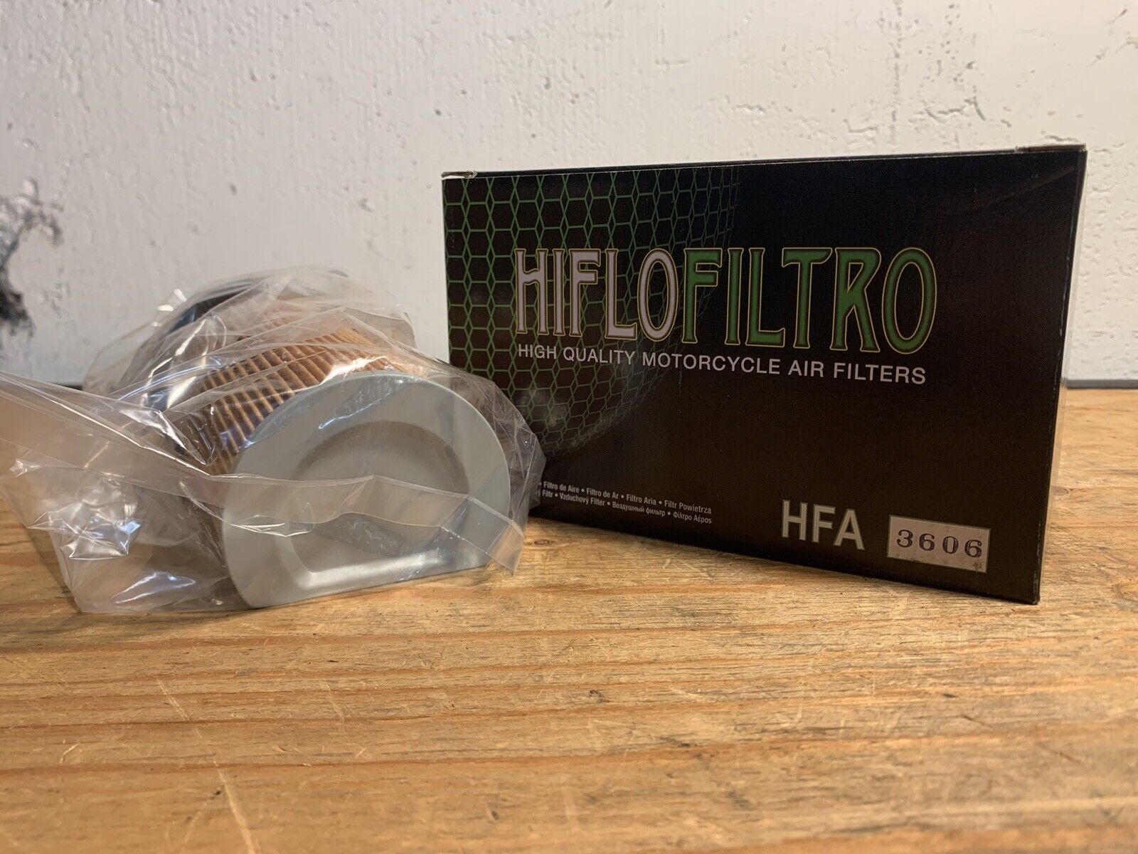 Hiflo Air Filter HFA3606 Suzuki Intruder VS700 VS750 GL VS800 S50 Boulevard
