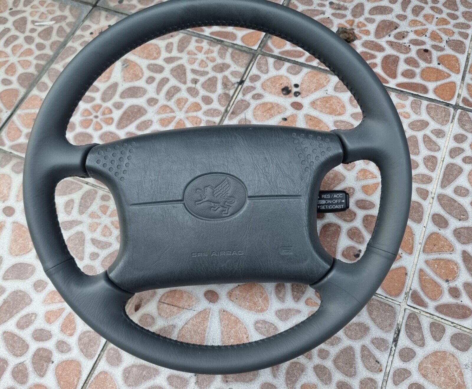 Rare JDM TOYOTA Soarer  4 Spoke Steering Wheel