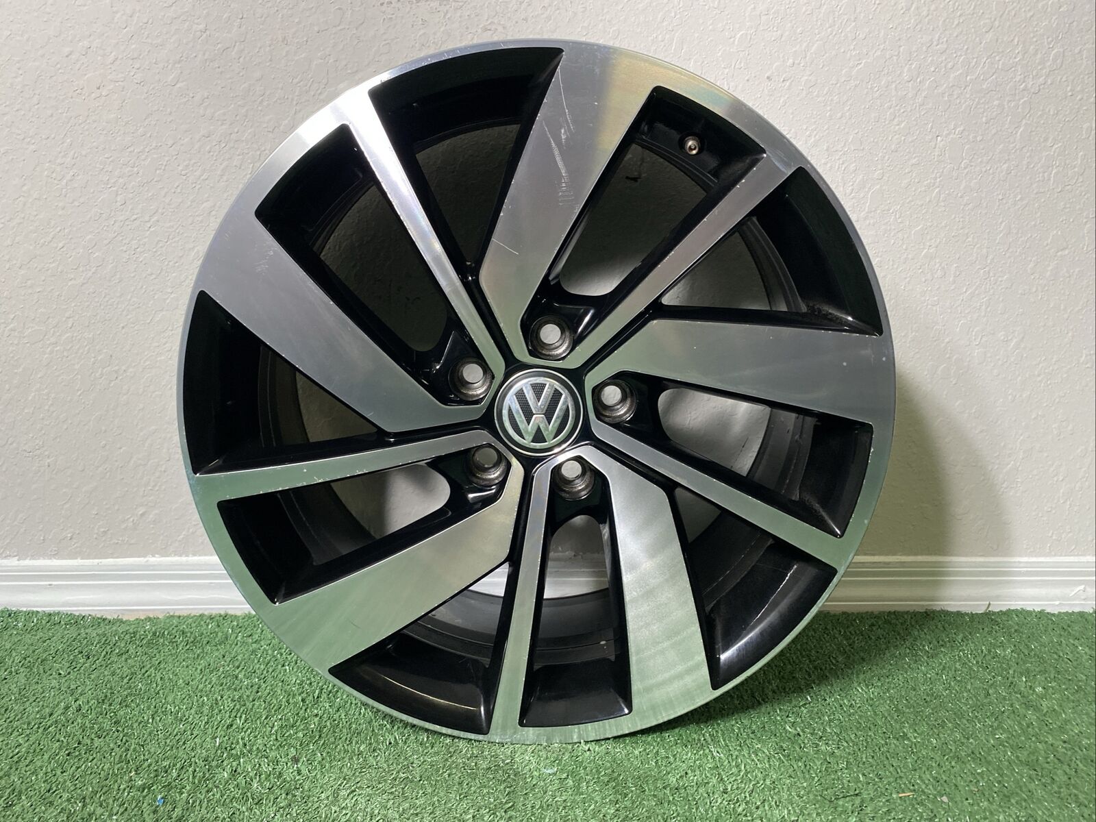 ✅ 2019-2021 Volkswagen JETTA GLI Wheel Rim 18\