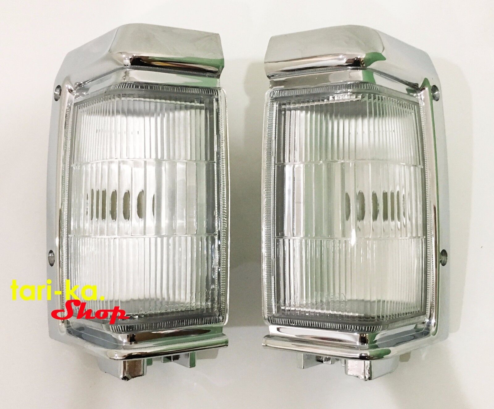 Front Corner Turn Signal Lights Lamp For 95-97 Nissan Terrano D21 Pickup LH RH