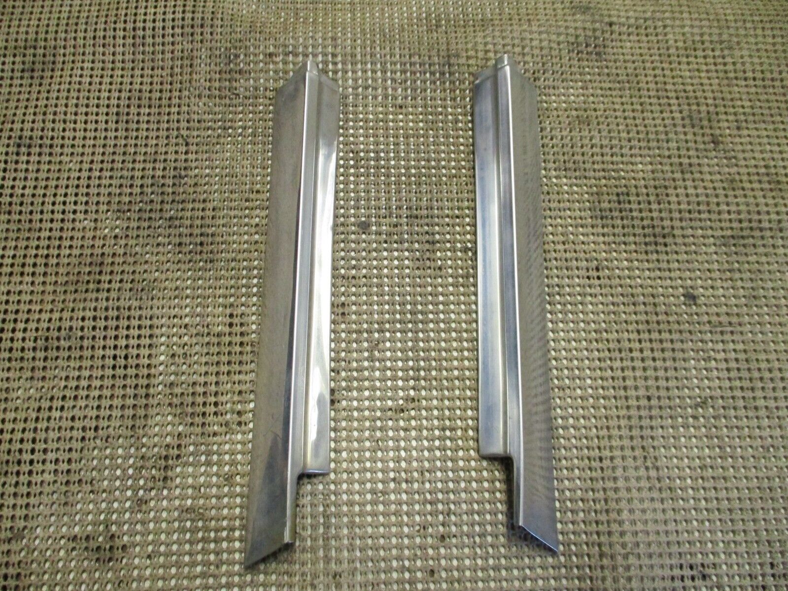 1971 1972 Buick Riviera & Riviera GS Front Header Panel Side Trim Moldings