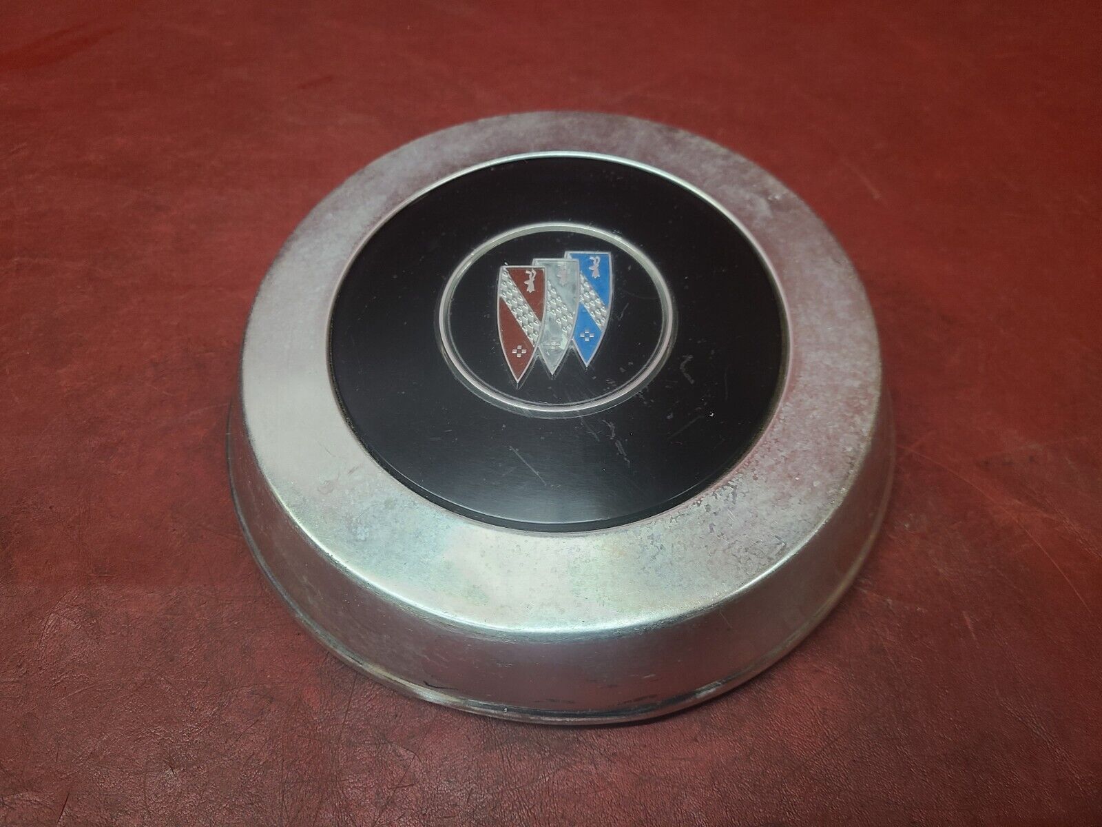1985-1990 Buick Estate Wagon LeSabre Electra Center Cap Hubcap Dog Dish