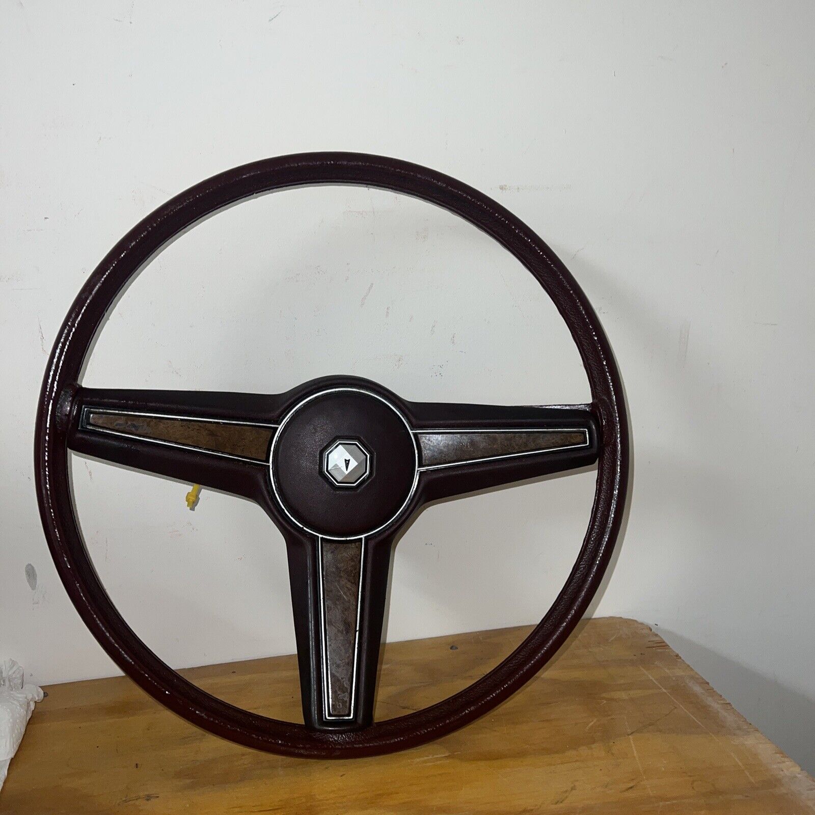 82-86 Pontiac Grand Prix Parisienne Steering Wheel OEM Burgundy/Woodgrain