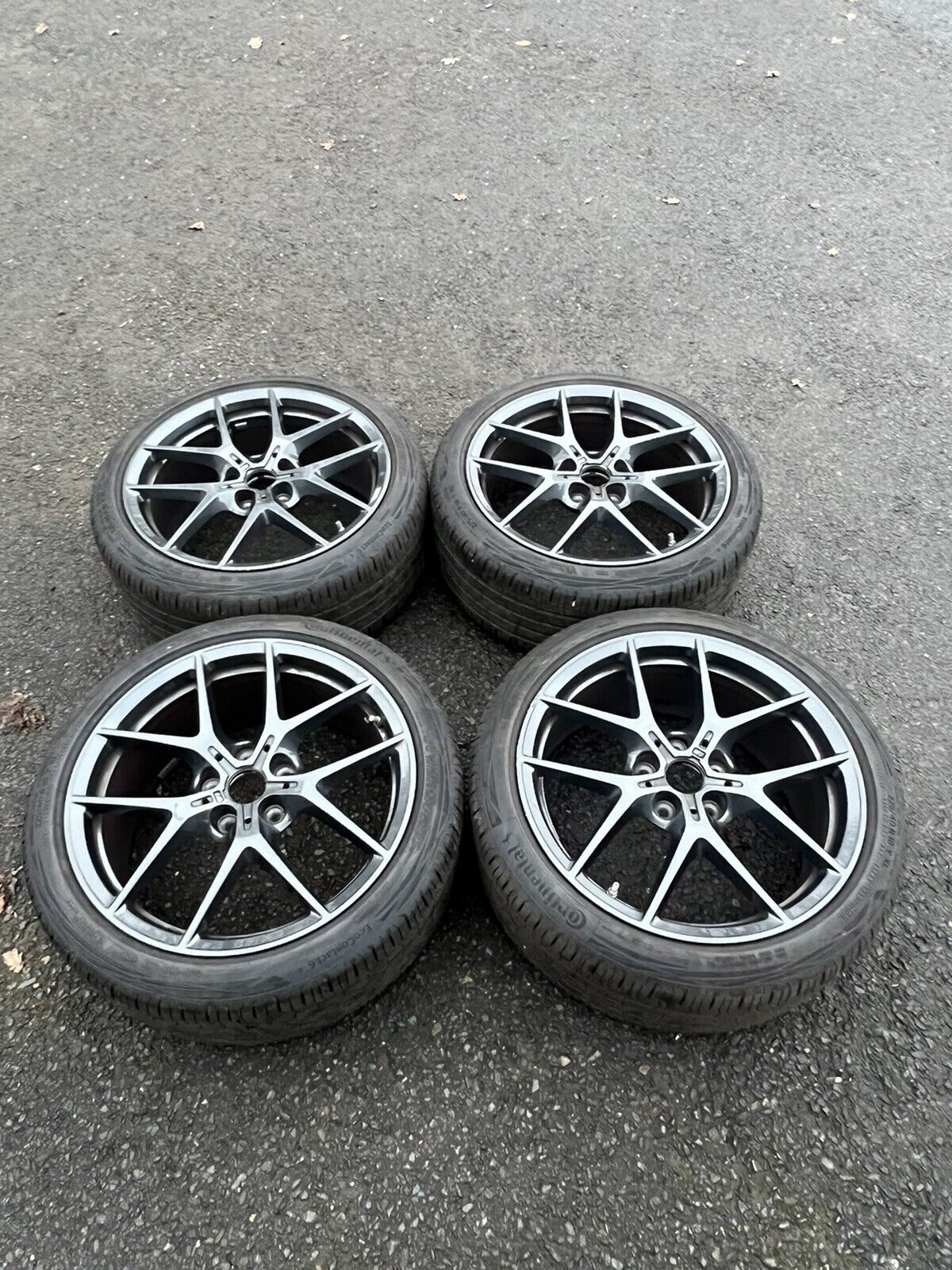 Genuine Bmw F40,F42,F44 18” Alloy Wheels & Tyres Style:554 Part No:8092353