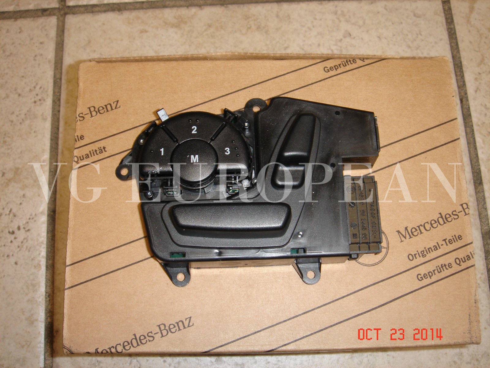 Mercedes-Benz GL R ML Class Genuine Left Front Seat Switch NEW with Memory