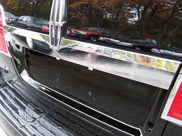 FITS LINCOLN NAVIGATOR 2007-2014 STAINLESS STEEL CHROME TAILGATE MOLDING 
