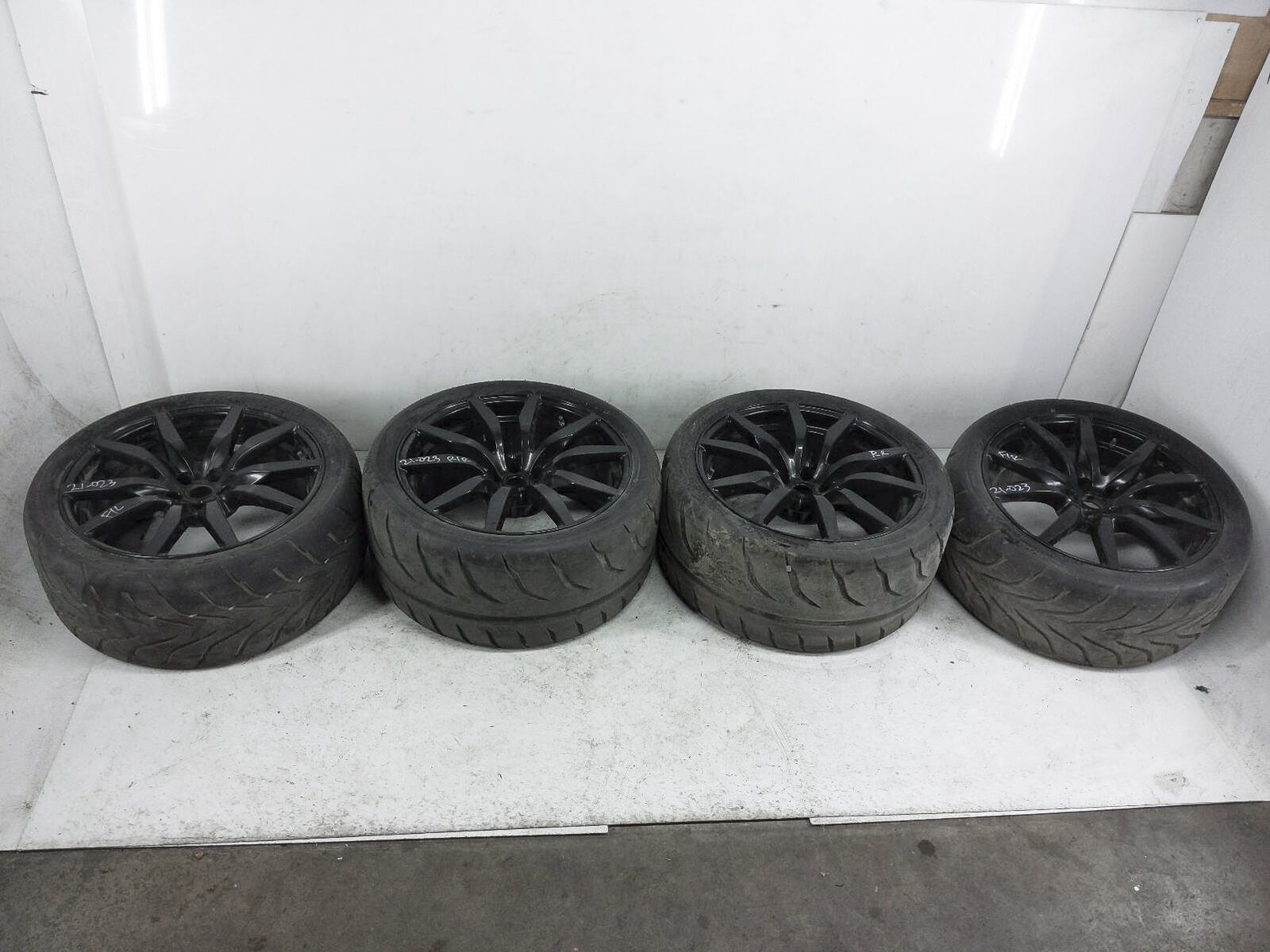 11 12 13 14 15 16 Nissan Gt-R Aluminium Alloy Wheel Rim Set - Black *Used*