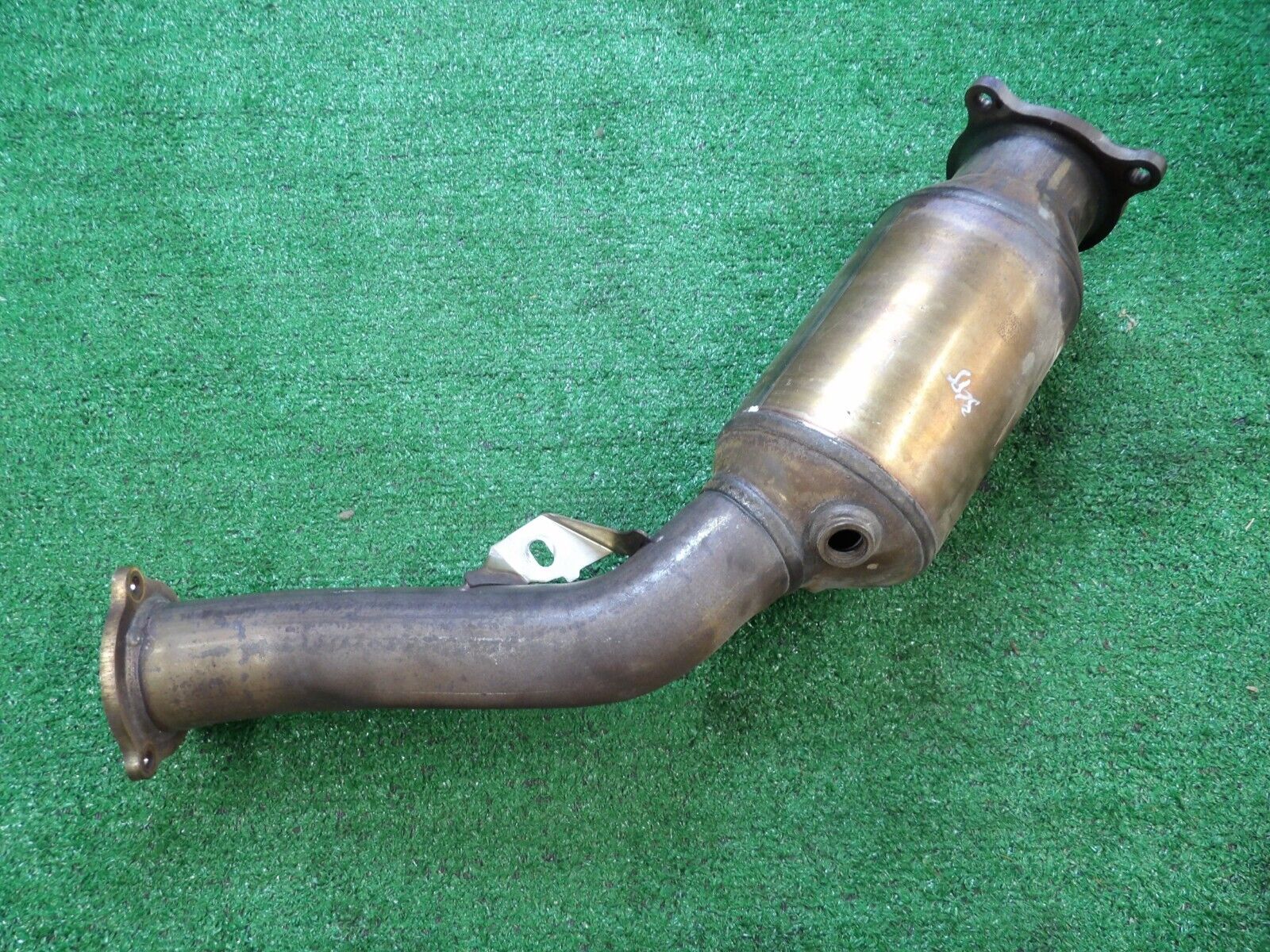 2013-2017 AUDI A4 A5 Q5 2.0L ENGINE EXHAUST FRONT DOWNPIPE TUBE 4G0131701M OEM