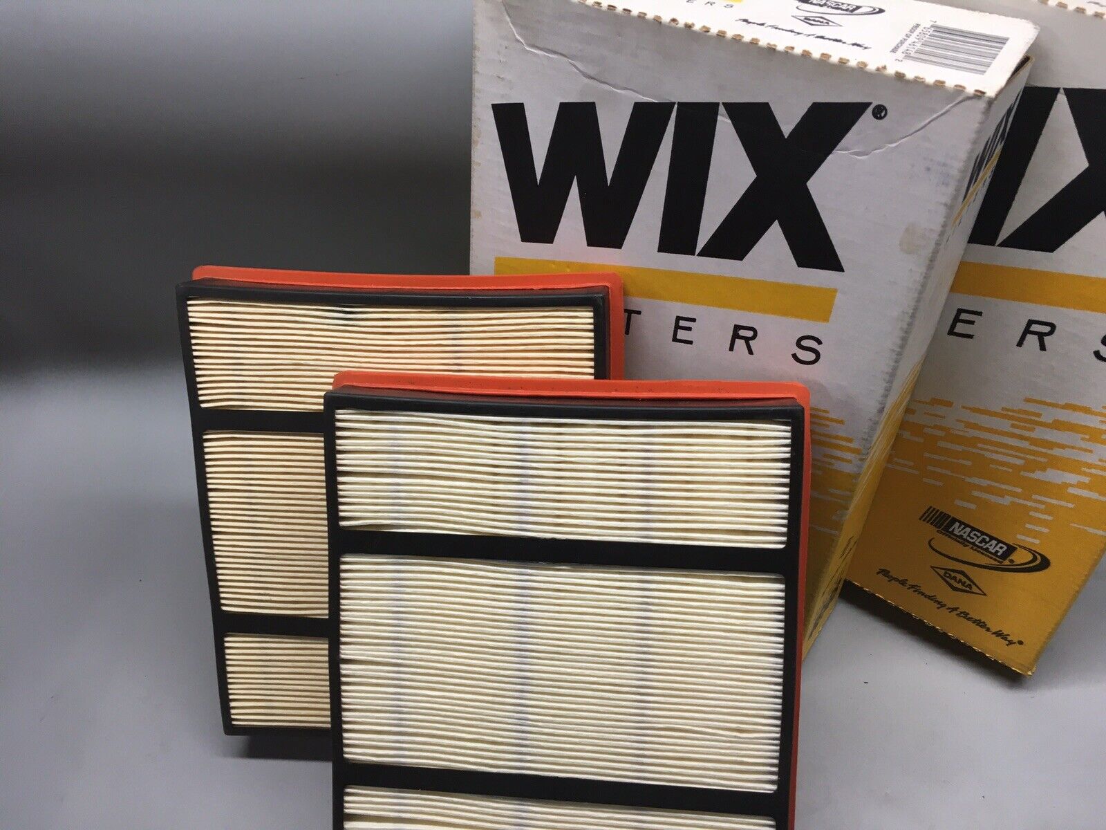 Air Filter Wix 46148 ( 2 Pack ) For Mazda MPV 929 B Series