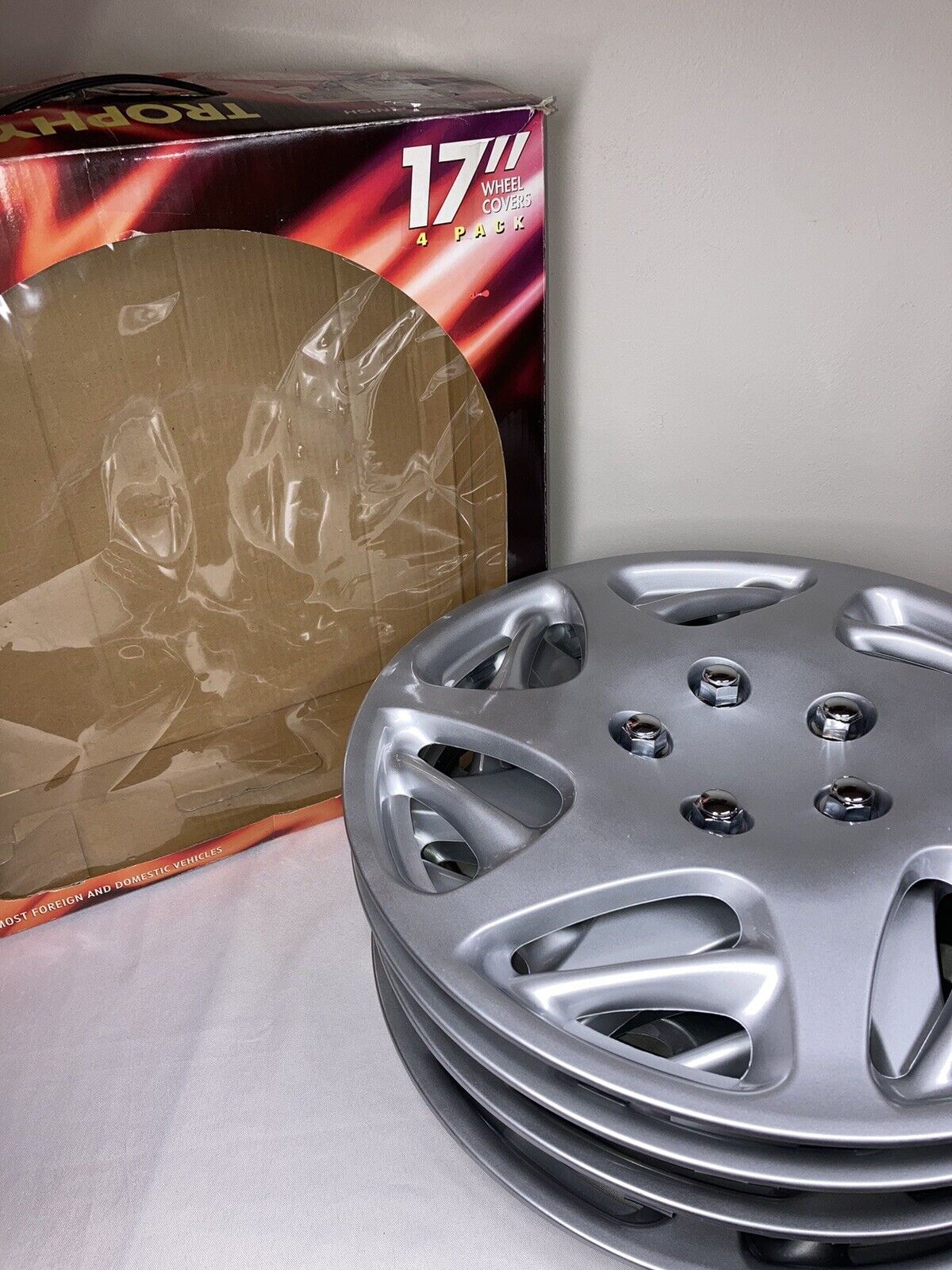 Trophy Wheel Covers ABS Plastic Set 4 17” In Box 96903 Hub Caps  READ