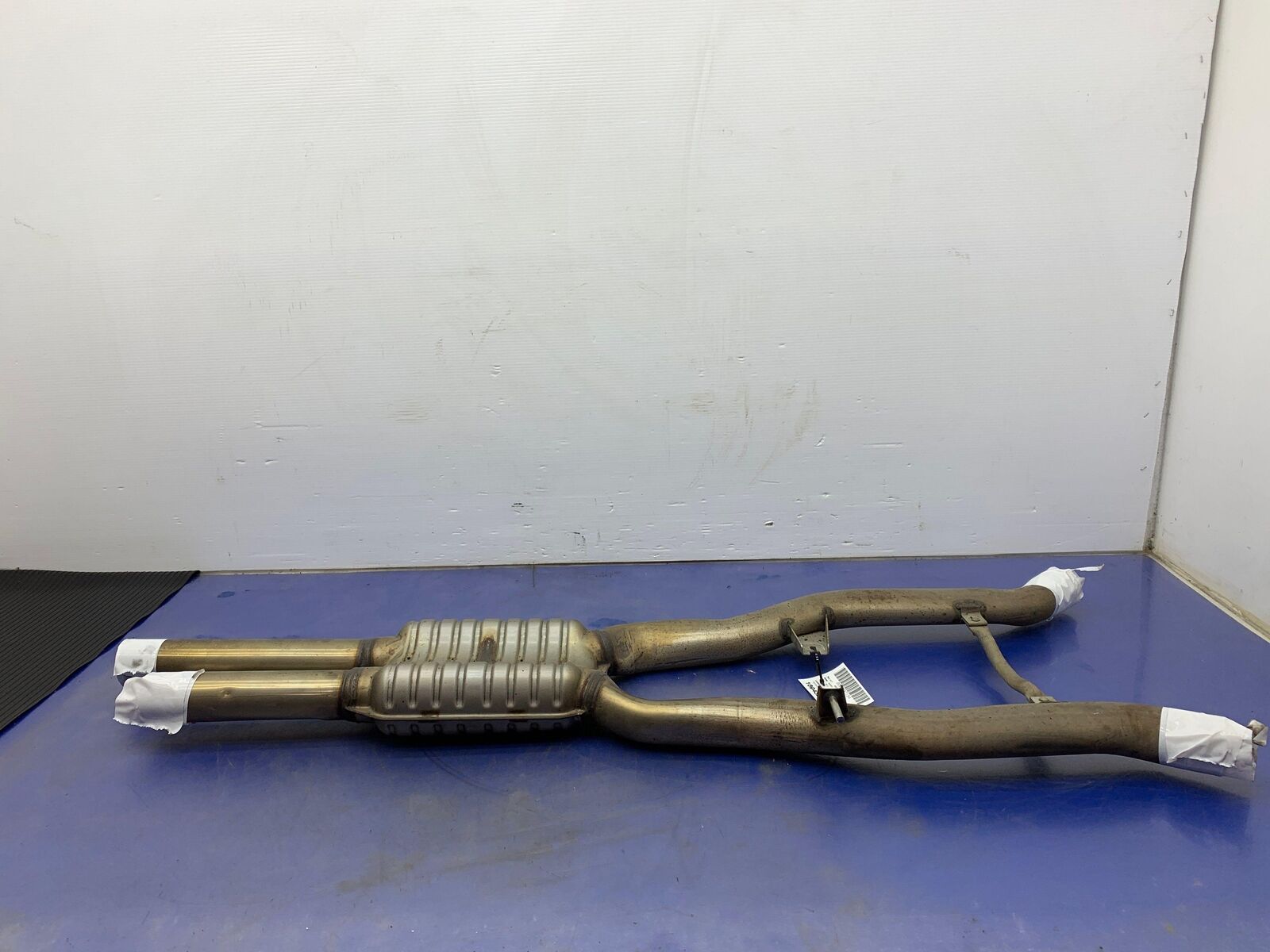 2012-2018 BMW 650I 4.4L FRONT CENTER MUFFLER EXHAUST PIPE *NOTES