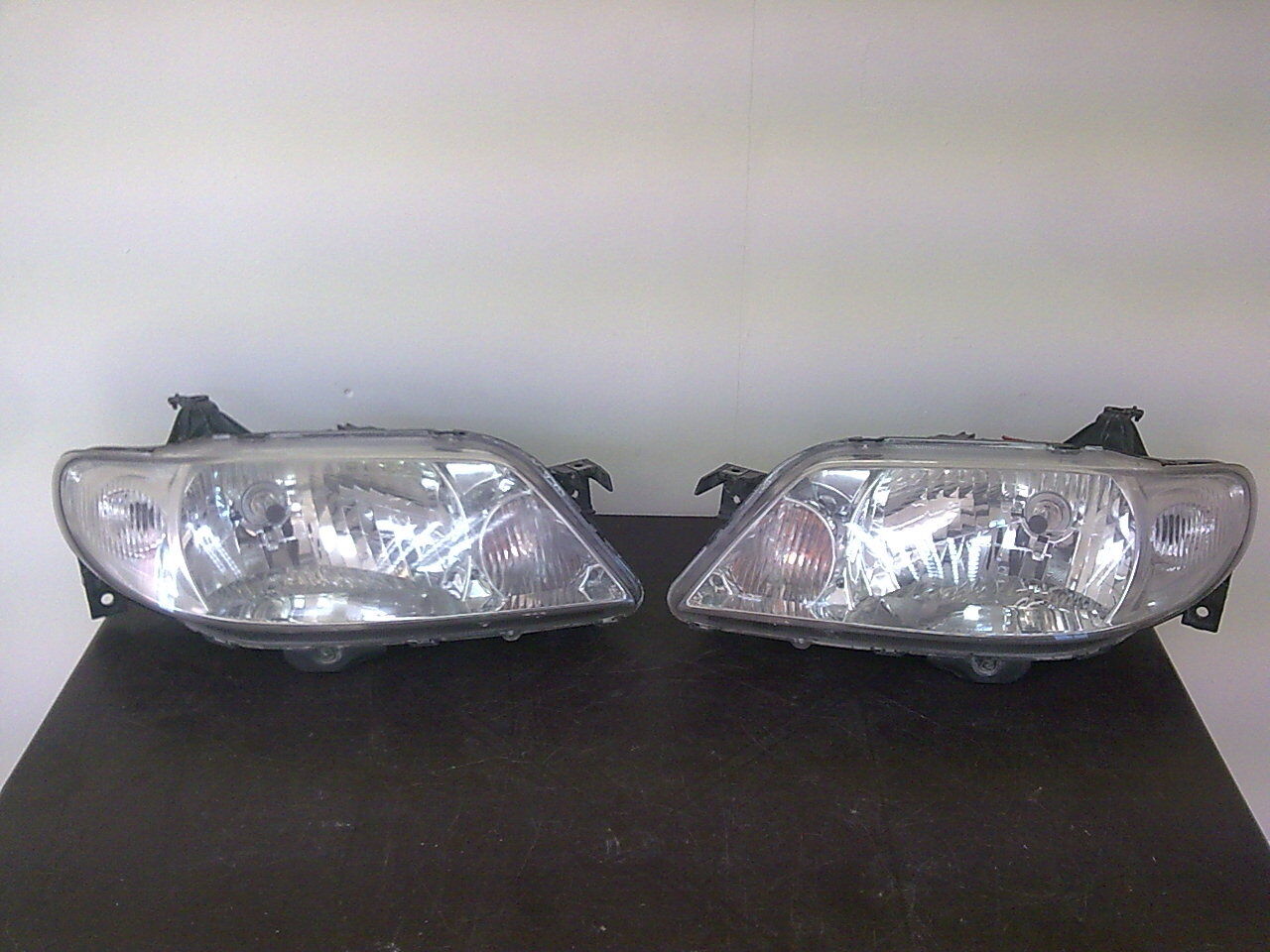 98-03 JDM Mazda Familia protege Headlights Mazdaspeed 323 BJ series 02 03