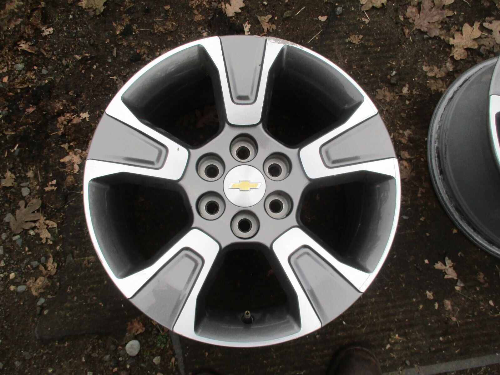 1 17 Chevy Colorado GMC Canyon Wheel rim Charcoal Factory OEM 5671 2015-2022 #8