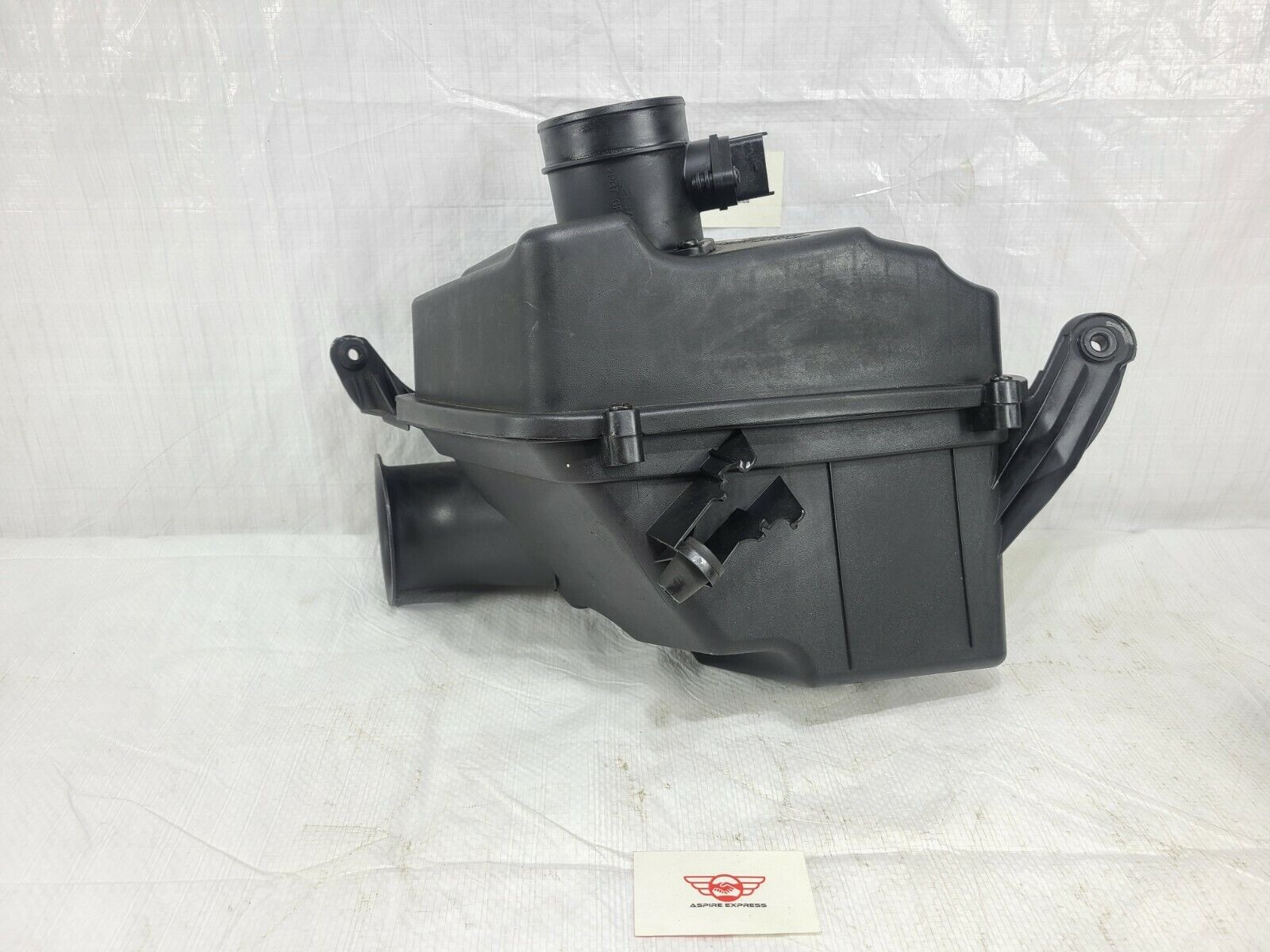 2005-2008 Cadillac STS Air Cleaner Filter Box Assembly OEM 3.6L V6 15244367