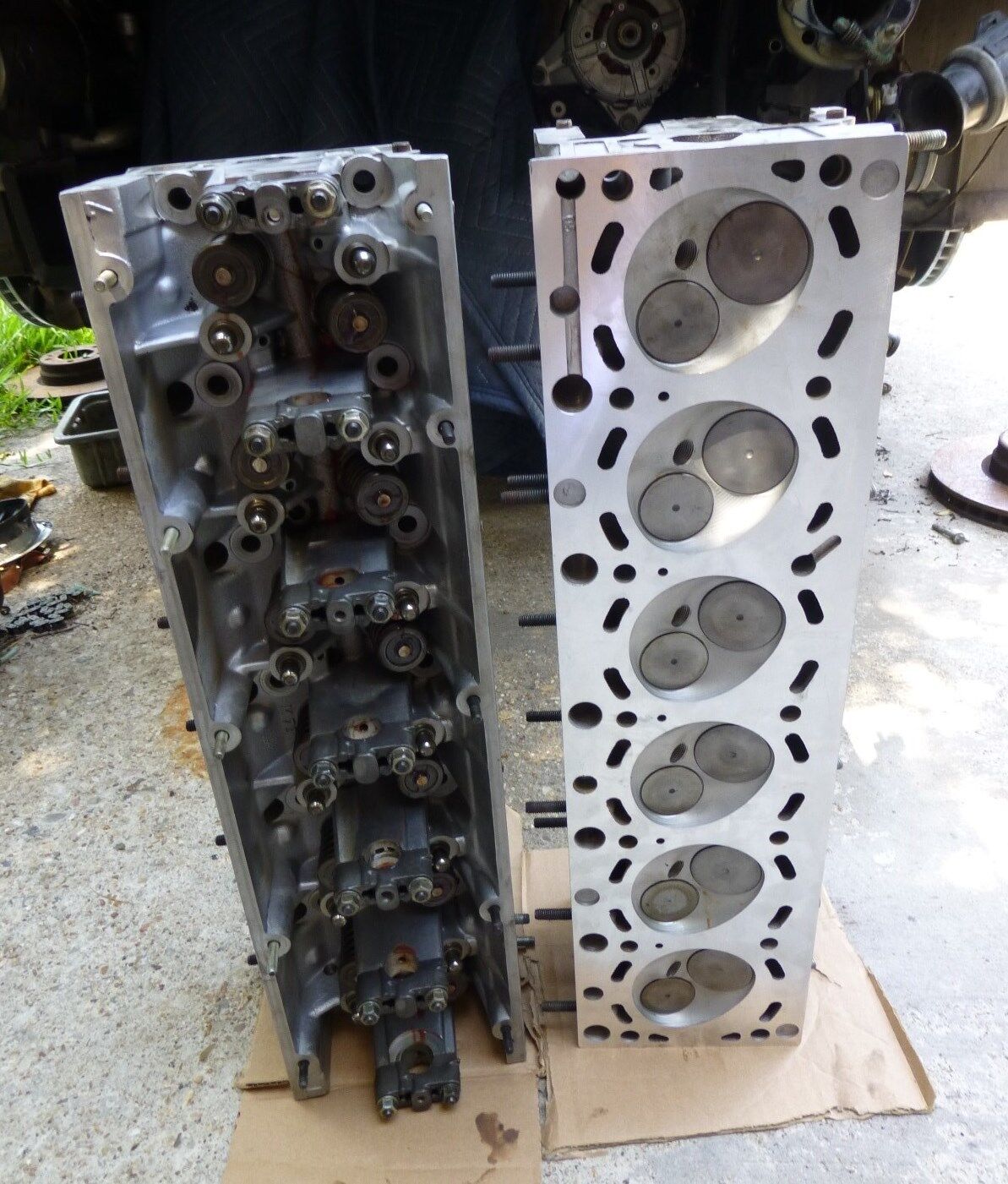 95-01 BMW e31 e38 850i 750il Cylinder Heads Remanufactured M73 