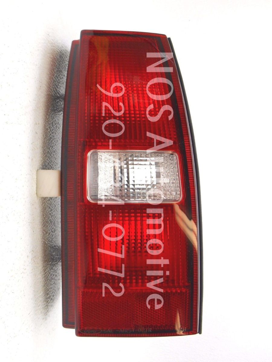NOS New 1997 Mercury Tracer Right Tail Lamp Light Taillight Taillamp