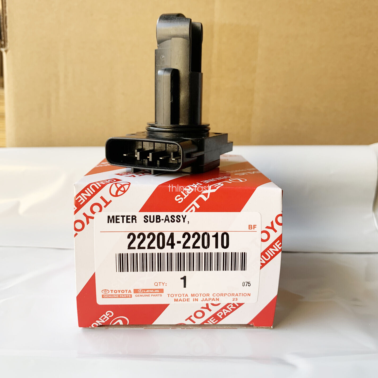 Genuine 22204-22010 Mass Air Flow Meter MAF Sensor For Lexus Scion DENSO