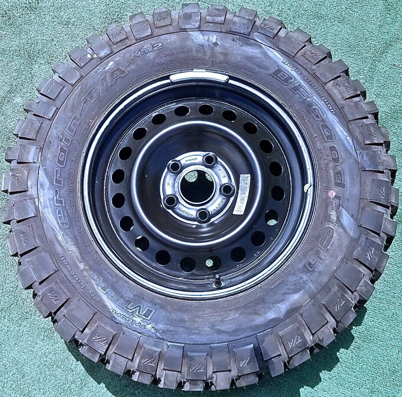 Factory Jeep Gladiator Altitude Wheel Tire New OEM Spare 255/75R17 BFGoodrich