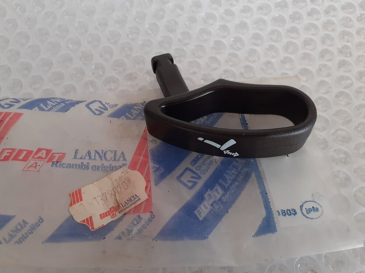 Seat Handle Front Right fits Fiat Uno Lancia Y10 181378070 Genuine