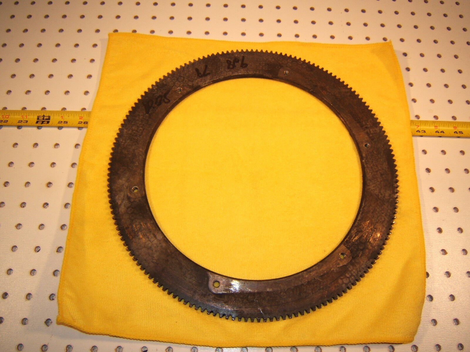 Porsche 1978 928  5 speed Manual Transmission Fly wheel Ring OEM 1 Gear Only