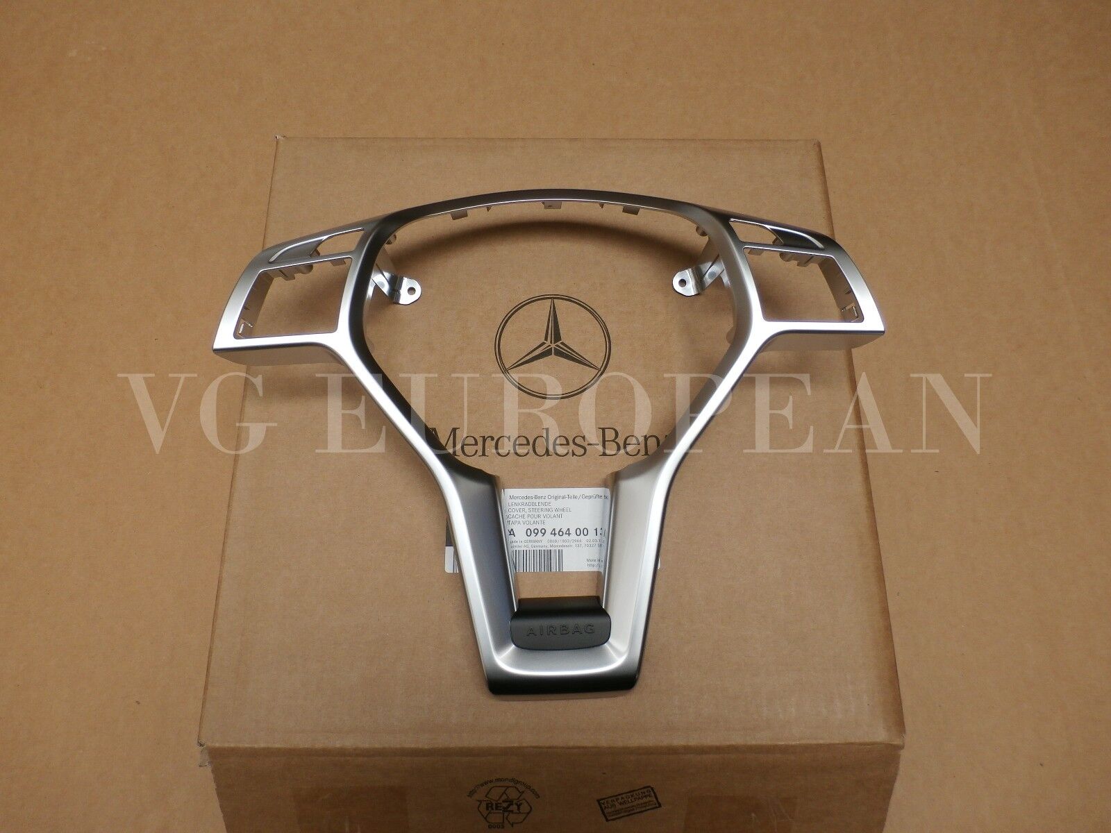 Mercedes Benz Genuine W204 C-Class Silver Steering Wheel Trim Cover