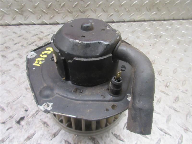 Blower Motor Fits 67-91 GMC 1500 PICKUP 64352