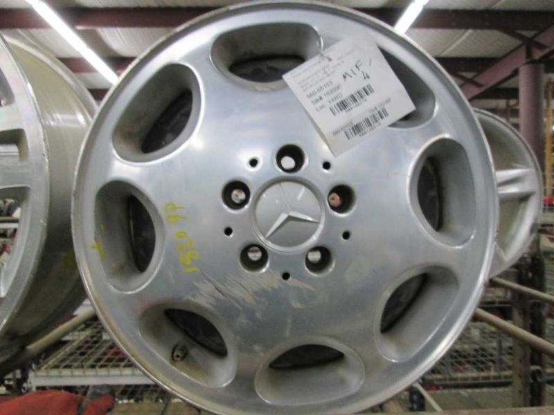 Wheel 140 Type 300SD 16x7-1/2 Alloy 8 Hole Fits 92-93 MERCEDES 300D 146216