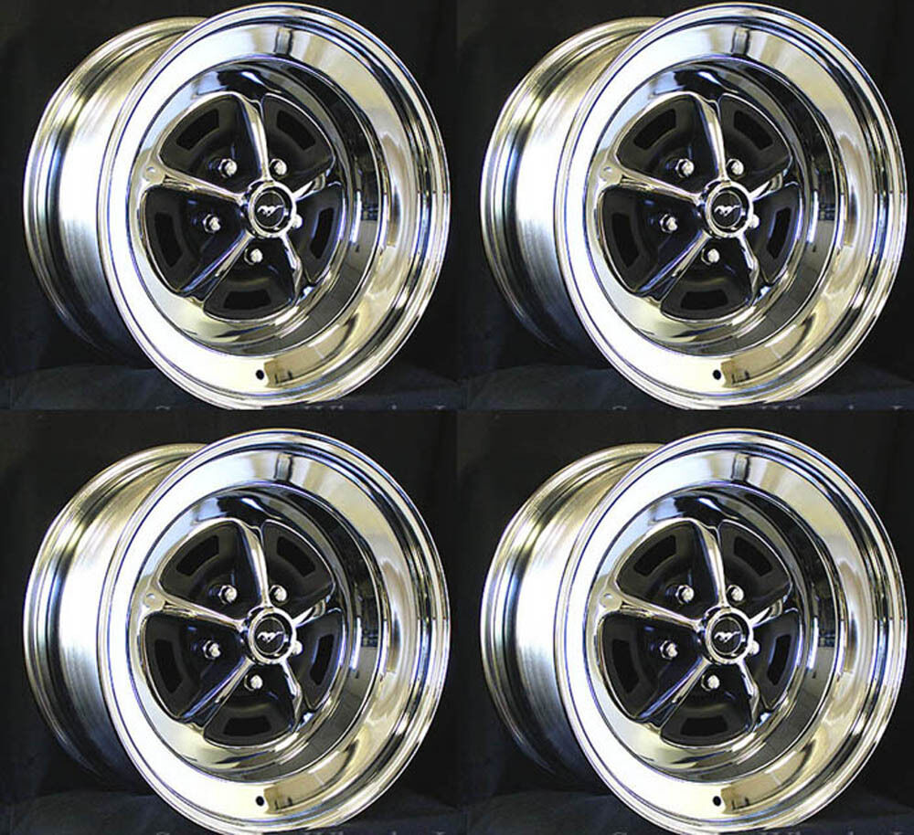 Ford Mustang Magnum 500 Wheels 15\