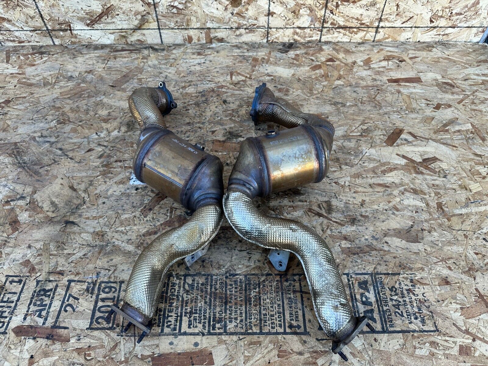 EXHAUST MANIFOLD HEADER LEFT RIGHT SET 80K OEM 13-18 AUDI A8 S6 S7 S8 RS7 4.0T