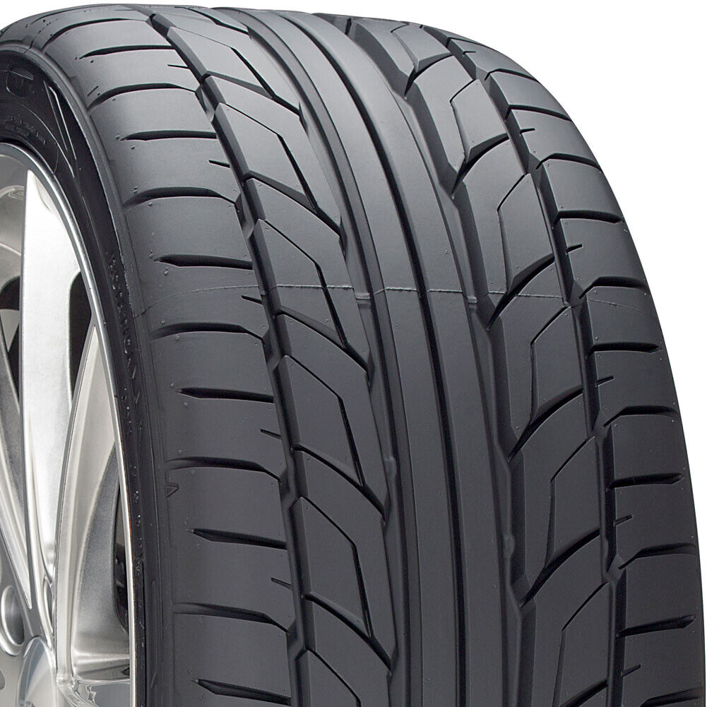 2 New 245/45-20 Nitto NT 555 G2 45R R20 Tires 18558