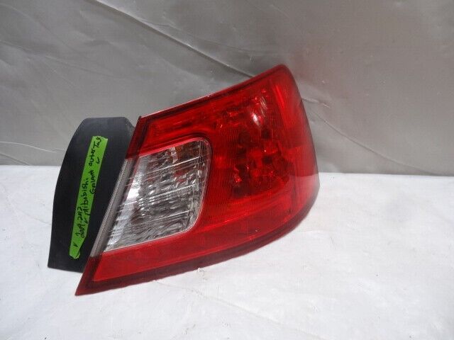 2009-2012 MITSUBISHI GALANT RIGHT OUTER TAIL LIGHT NICE OEM