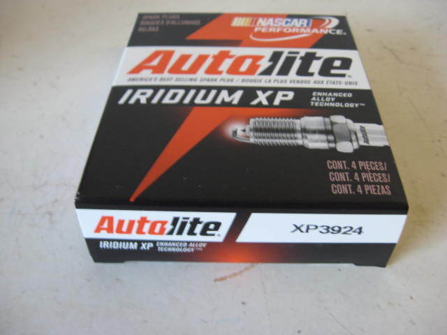 Autolite XP3924 Extreme Iridium Spark Plug Box SET(4 FOUR)
