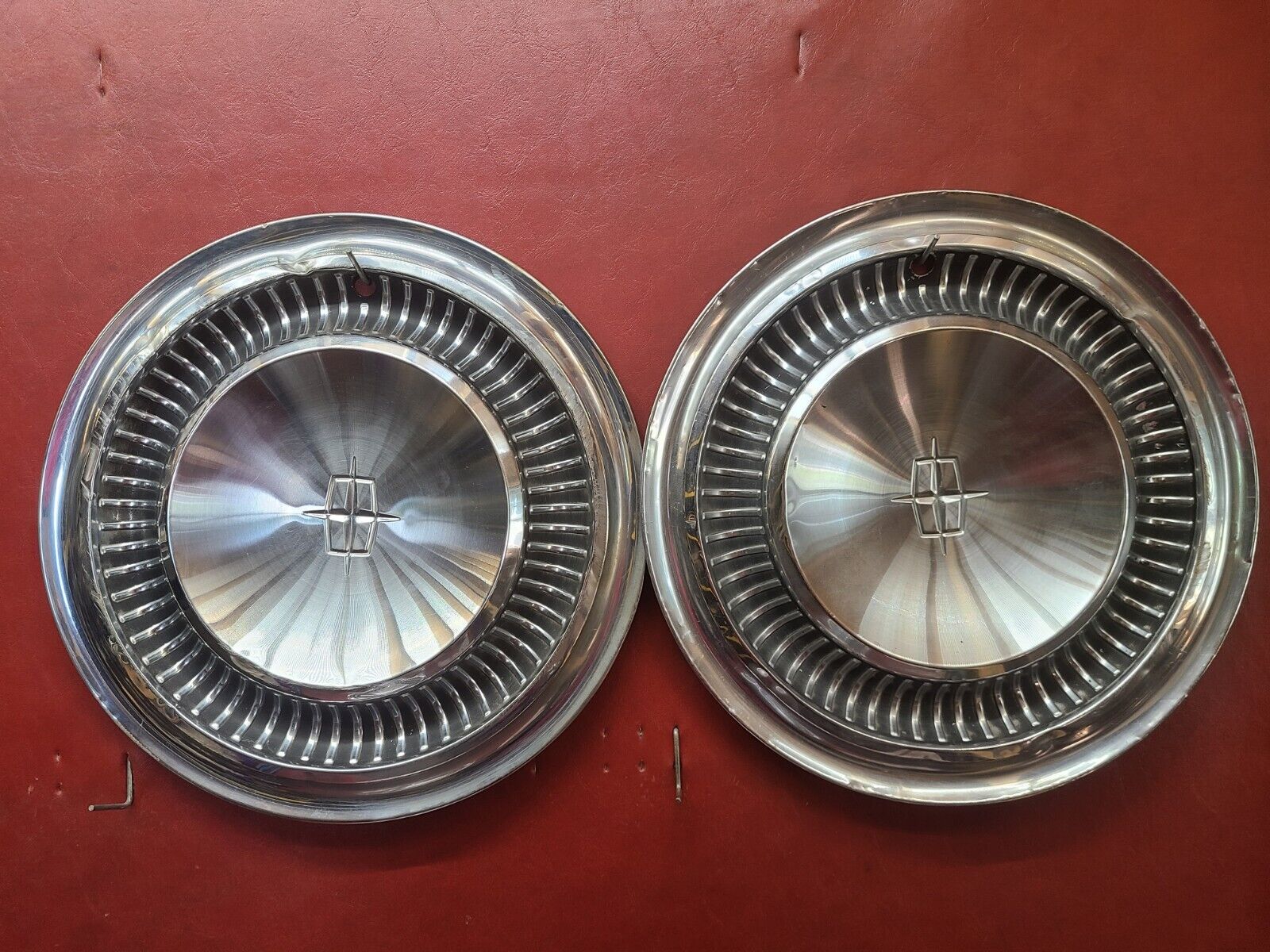 PAIR 1964 1965 1966 LINCOLN CONTINENTAL PREMIER TOWN CAR HUBCAPS WHEEL COVERS