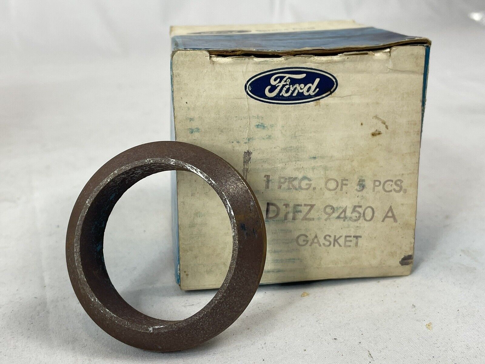 FORD 71-74 PINTO EXHAUST MANIFOLD INLET GASKET OEM D1FZ-9450-A NOS Part