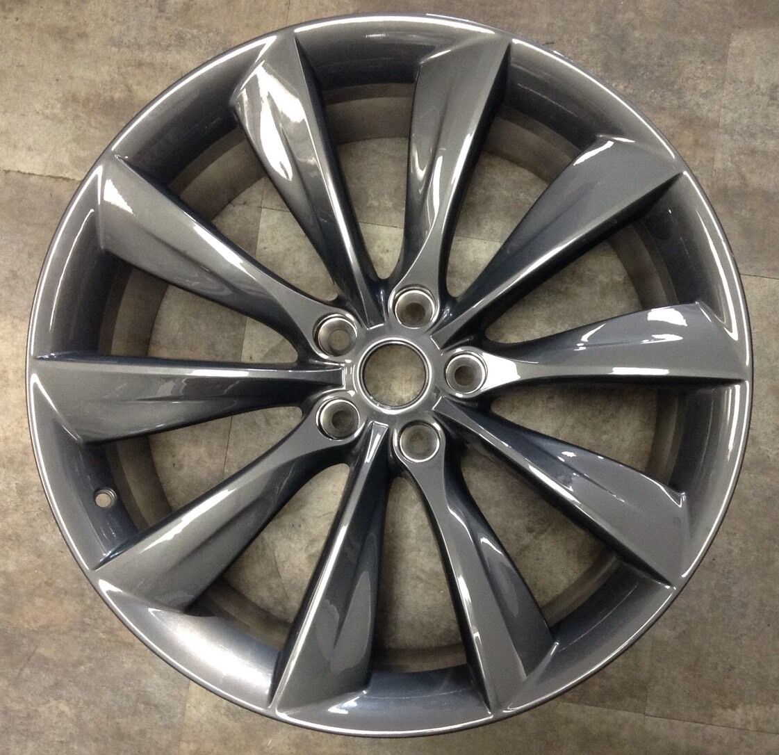 Tesla Model S 2012 - 2013 97095 aluminum OEM wheel rim 21 x 9