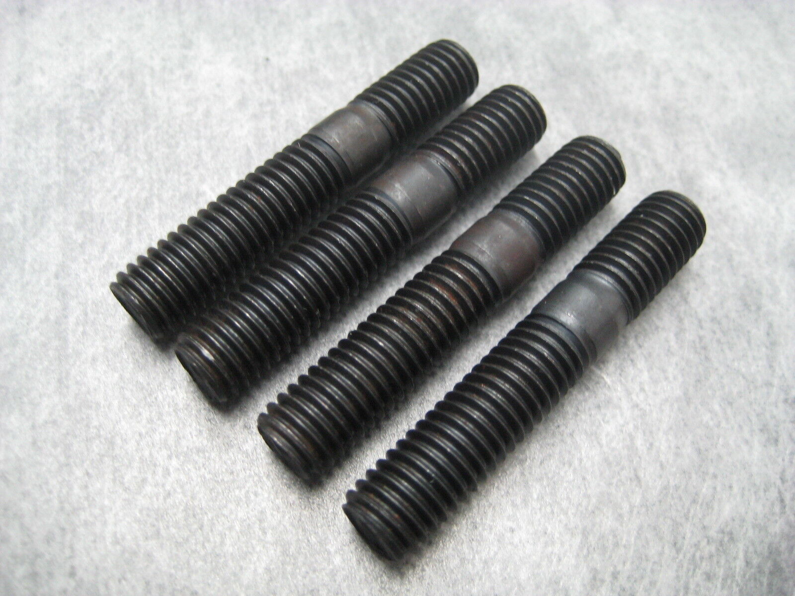 8mm Exhaust Manifold Stud M8x1.25 - Pack of 4 Studs - Ships Fast