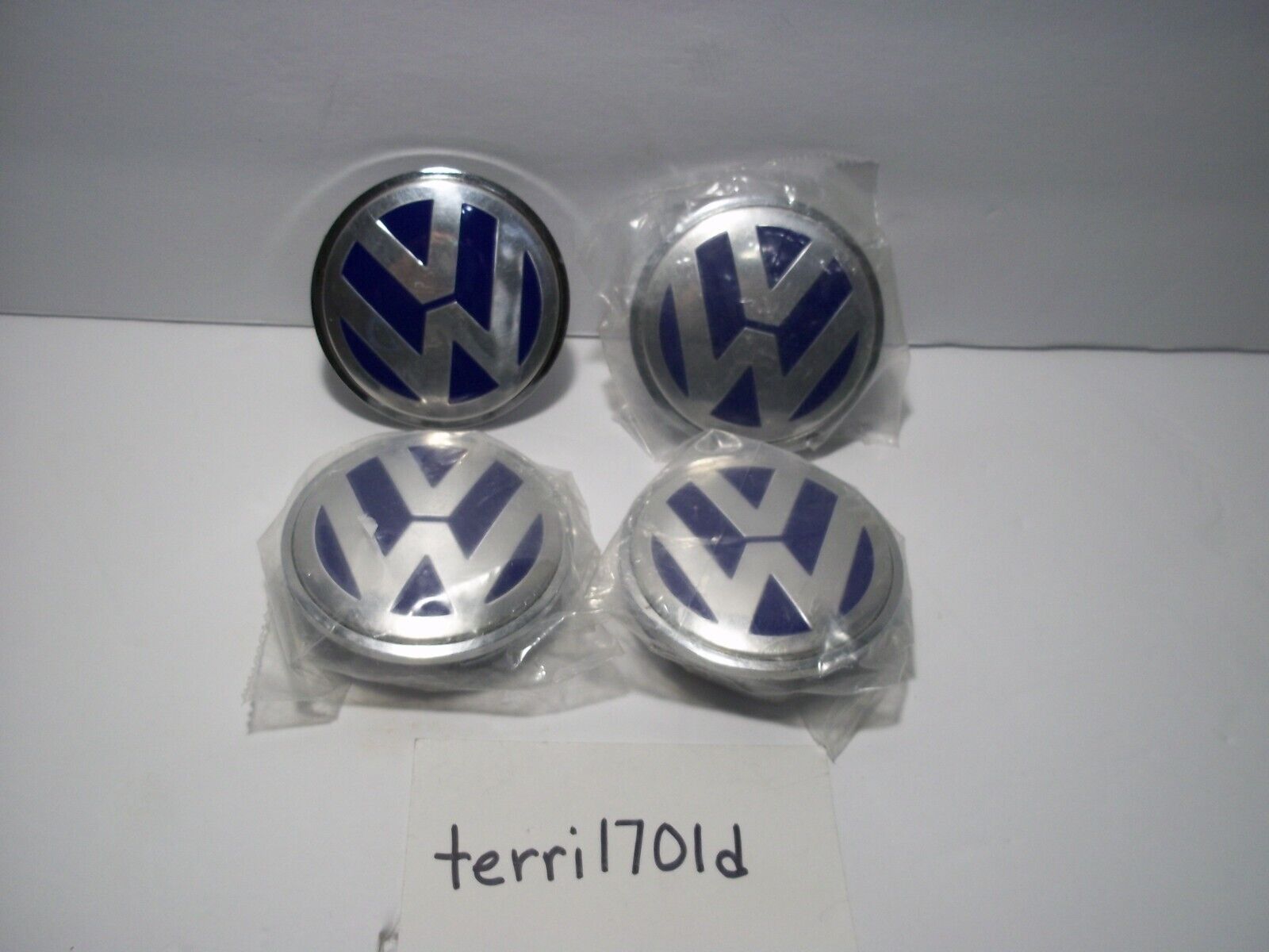 Set of 4 Genuine VW Volkswagon OEM OE Wheel Center Cap 3B7-601-171 Golf Rabbit