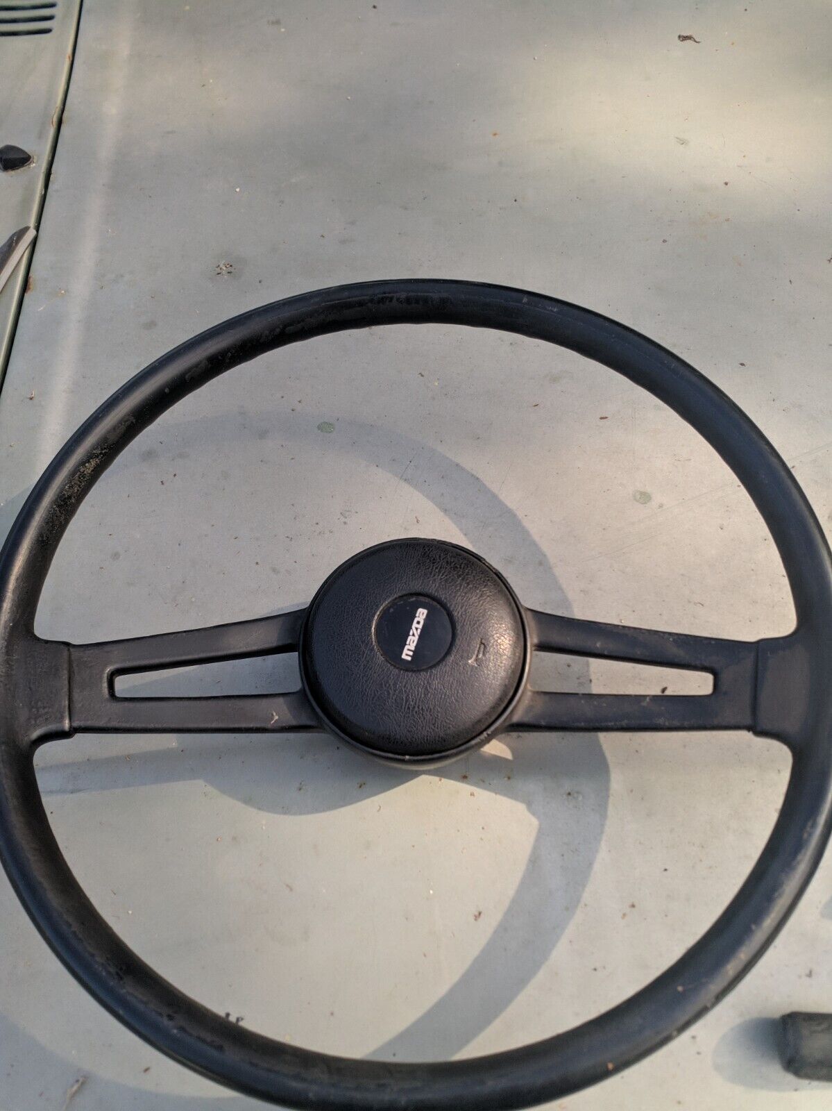 mazda 323 familia glc fa4 1977  rx2 rx3 rx4 b1600 steering wheel