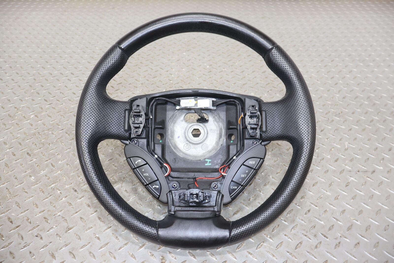 09 Aston Martin V8 Vantage Leather OEM Steering Wheel (Black) Light Wear