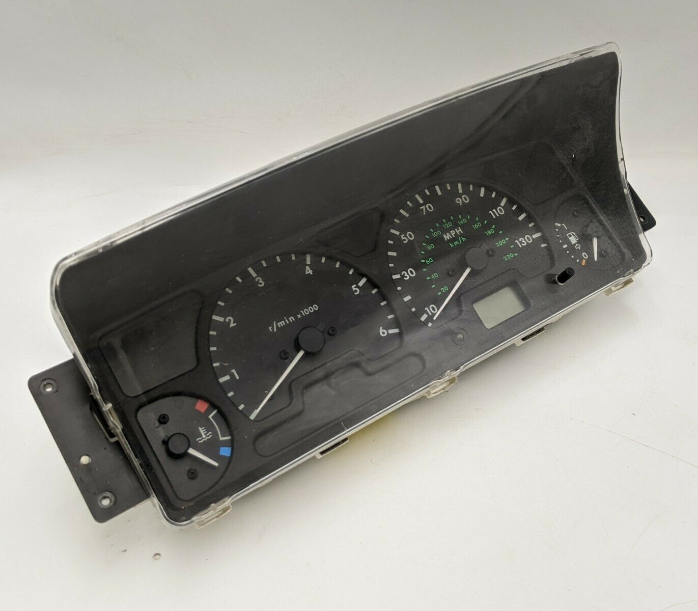 1999-2004 Land Rover Discovery II Instrument Cluster Speedometer Gauges OEM
