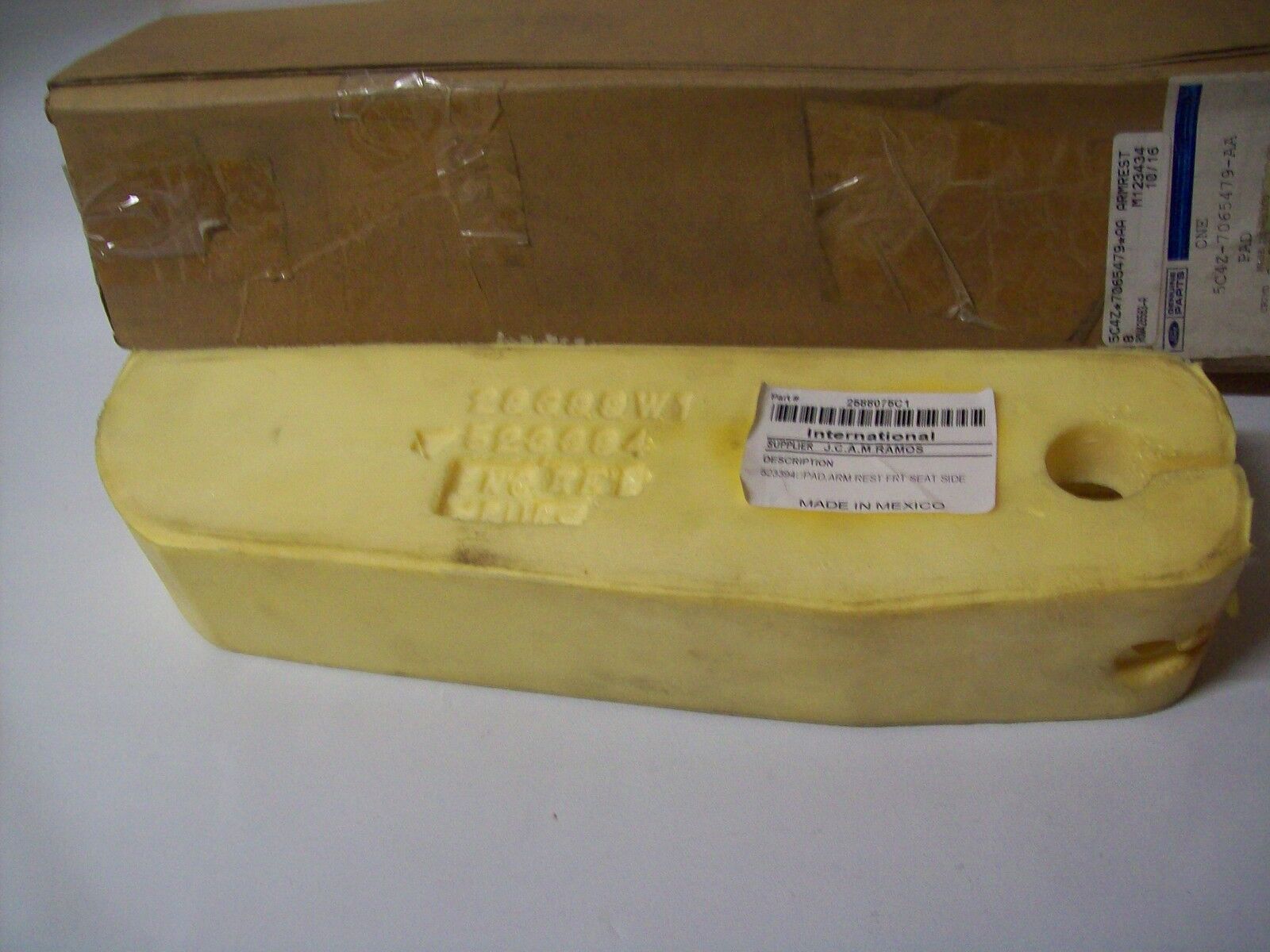 Ford Pad 5C4Z-7065479-AA
