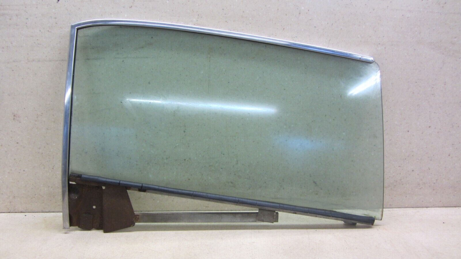 1967 1968 COUGAR MUSTANG DOOR WINDOW GLASS FRAME XR7 PASSENGER RIGHT FRONT #3